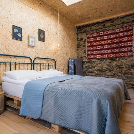 Agra Ushguli Hotell Exteriör bild