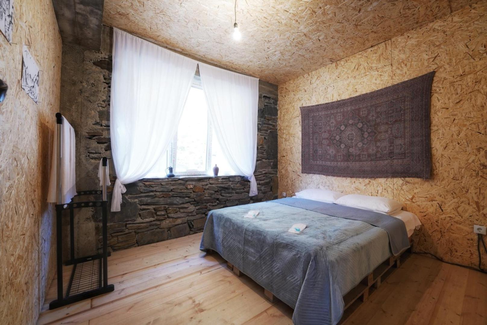 Agra Ushguli Hotell Exteriör bild