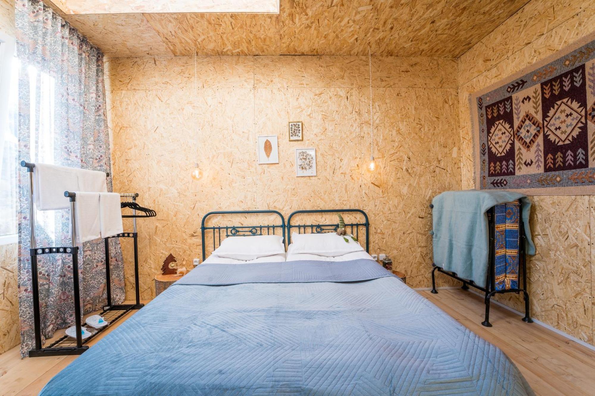 Agra Ushguli Hotell Exteriör bild